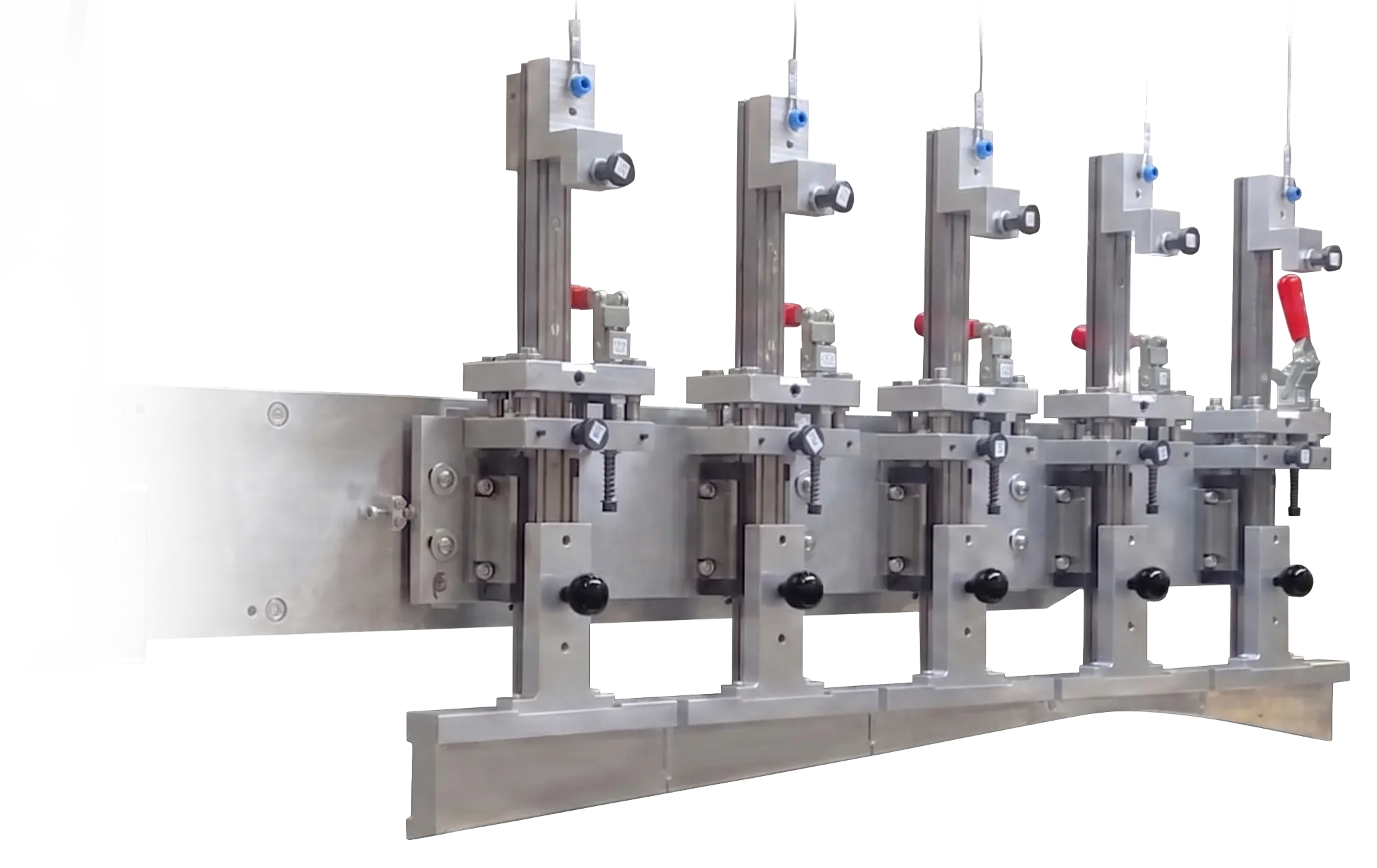 Ingeniería especializada en automatización y ensamble de componentes automotrices Integración AMG